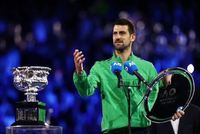 נובאק ג'וקוביץ' אחרי ההפסד בגמר אליפות אוסטרליה 2026