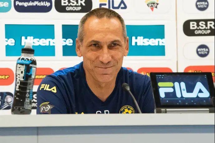 מאמן מכבי תל אביב גאורגיוס דוניס