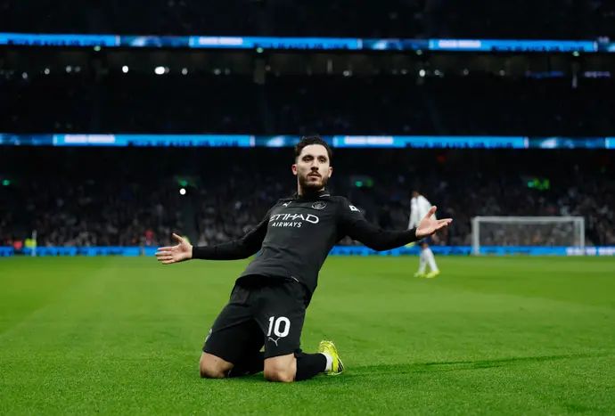 ריאן שרקי, מנצ'סטר סיטי