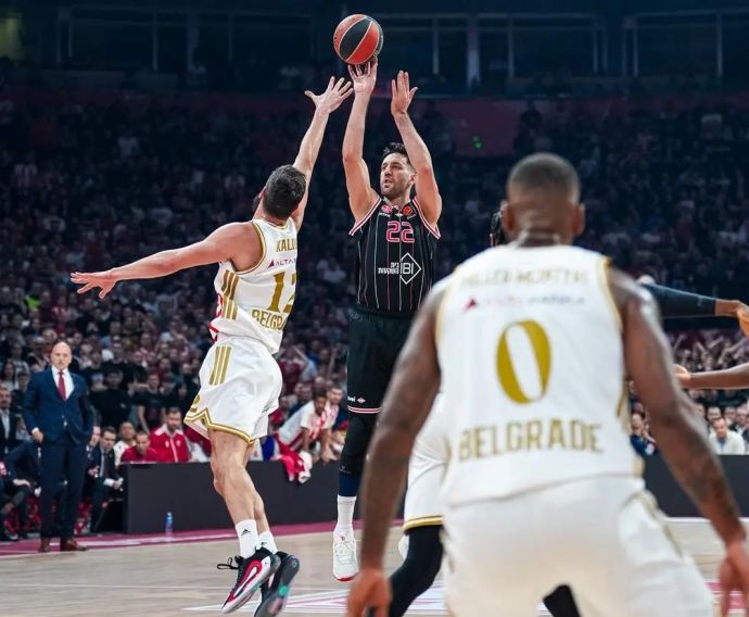 ואסילייה מיציץ', הפועל תל אביב