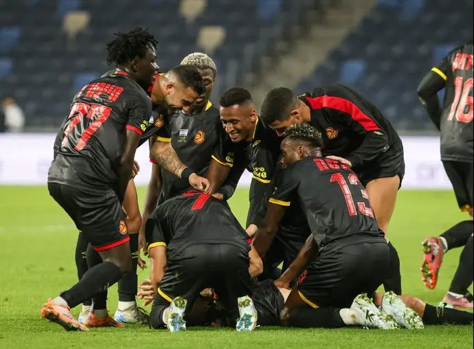 שחקני מ.ס. אשדוד חוגגים