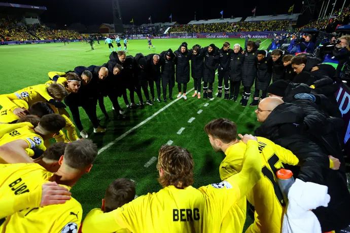 שחקני בודה גלימט אחרי הניצחון על אינטר