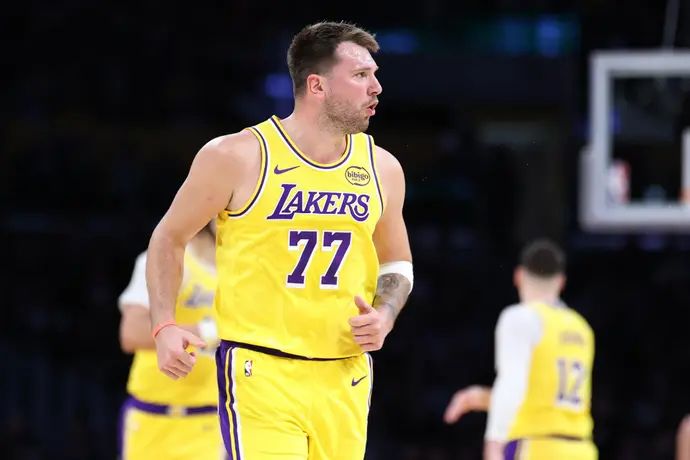 לוקה דונצ'יץ', לוס אנג'לס לייקרס