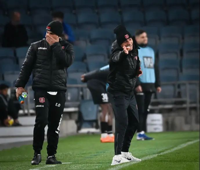 מאמן הפועל ירושלים זיו אריה