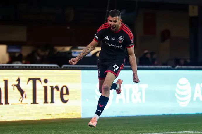 שחקן DC יונייטד, תאי בריבו