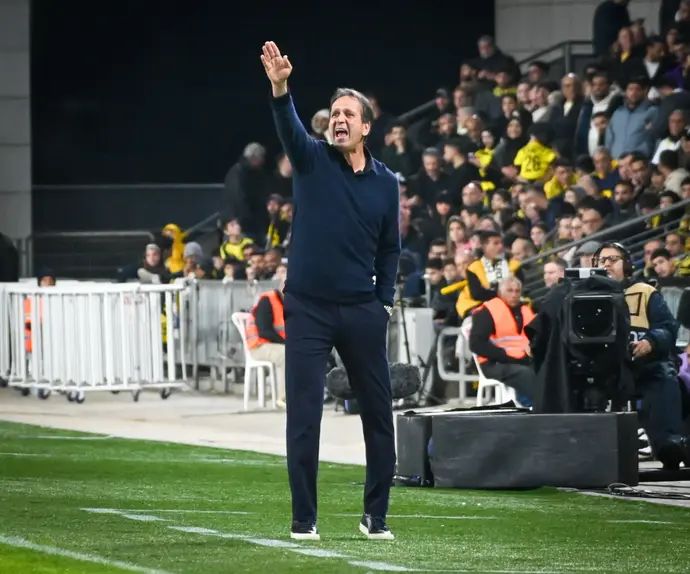 רוני לוי מאמן מכבי נתניה