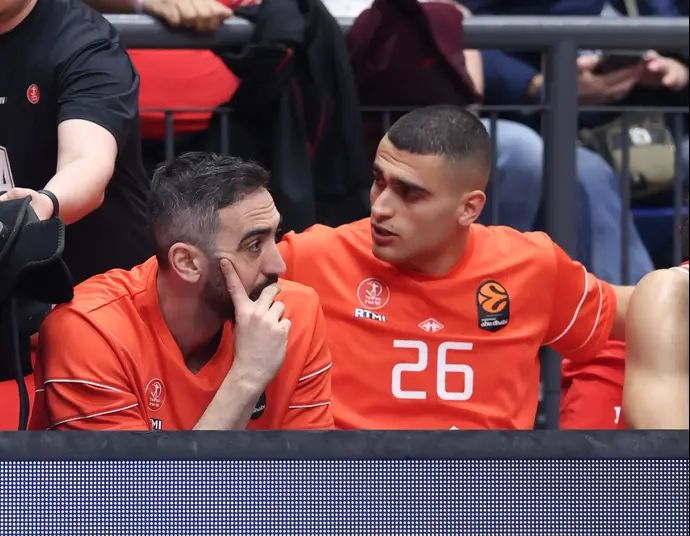 שחקני הפועל תל אביב, ים מדר, בר טימור