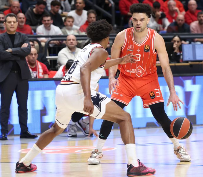 שחקן הפועל תל אביב, אלייז'ה בריאנט