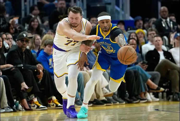 לוקה דונצ'יץ' לוס אנג'לס לייקרס מול גארי פייטון השני, שחקן גולדן סטייט ווריירס