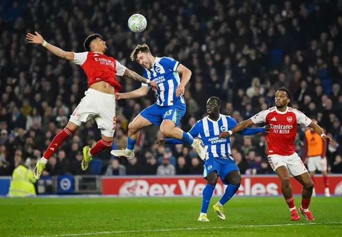 ג'ק הינשלווד שחקן ברייטון