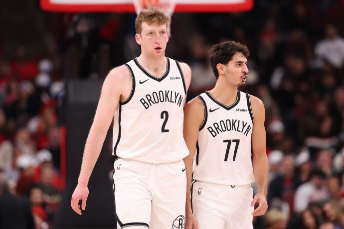 שחקני ברוקלין נטס דני וולף, בן שרף