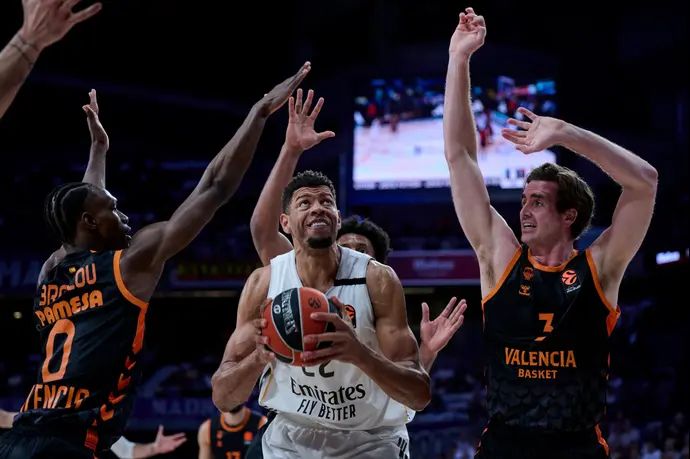 אדי טבארס, שחקן ריאל מדריד