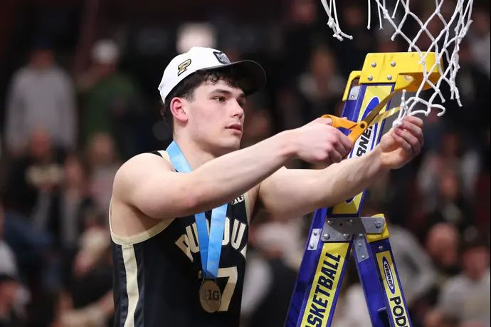 עומר מאייר, שחקן פרדו