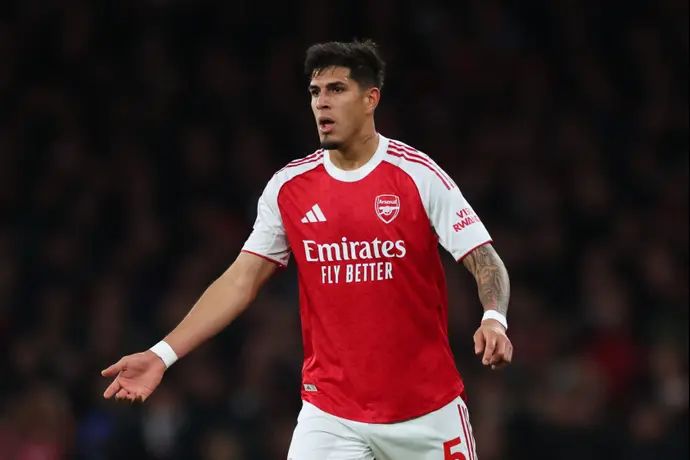 פיירו הינקאפייה, ארסנל