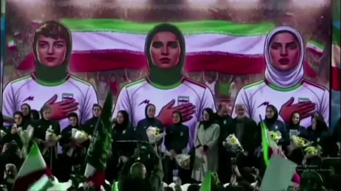 שחקניות נבחרת איראן בקבלת הפנים בטהראן