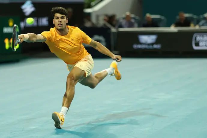 הטניסאי הספרדי קרלוס אלקראס