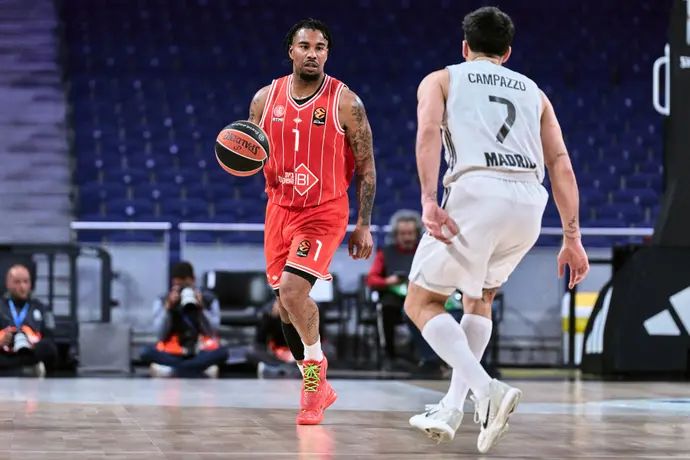 שחקן הפועל תל אביב, כריס ג'ונס