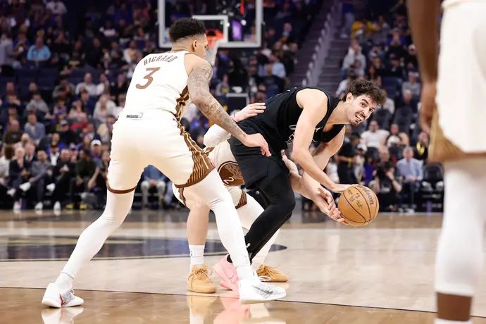 בן שרף שחקן ברוקלין נטס נגד גולדן סטייט