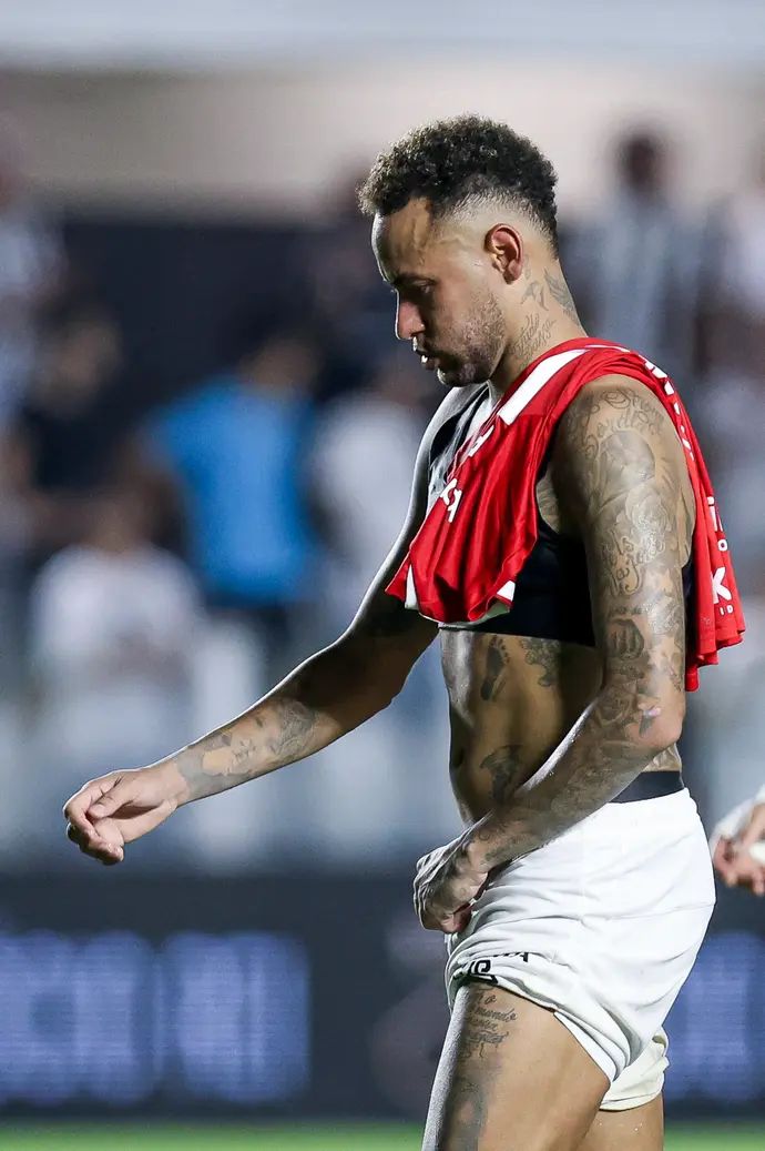 ניימאר, שחקן סנטוס