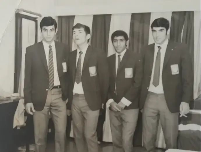 אסייג במנילה עם  יואב לוי, מוטי ברגר ויהודה דוד