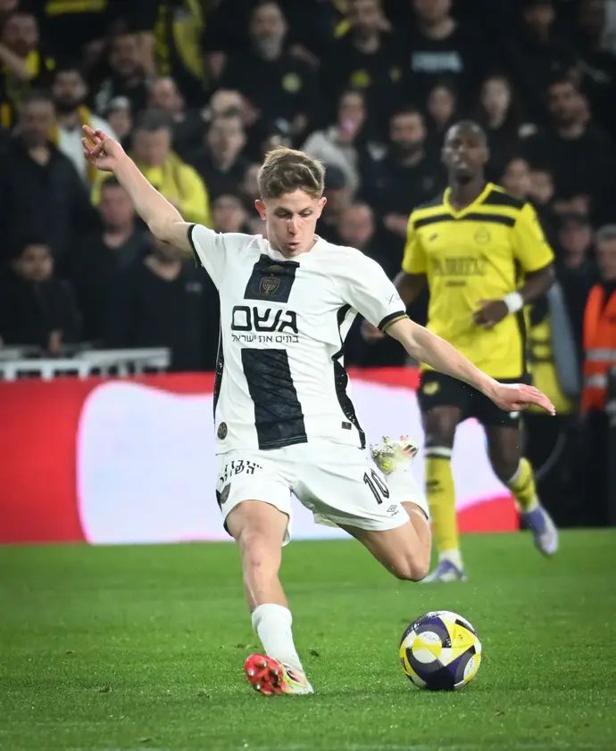 עדי יונה שחקן בית"ר ירושלים