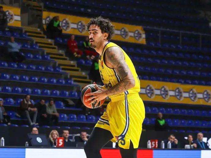 שחקן מכבי תל אביב, מרסיו סנטוס