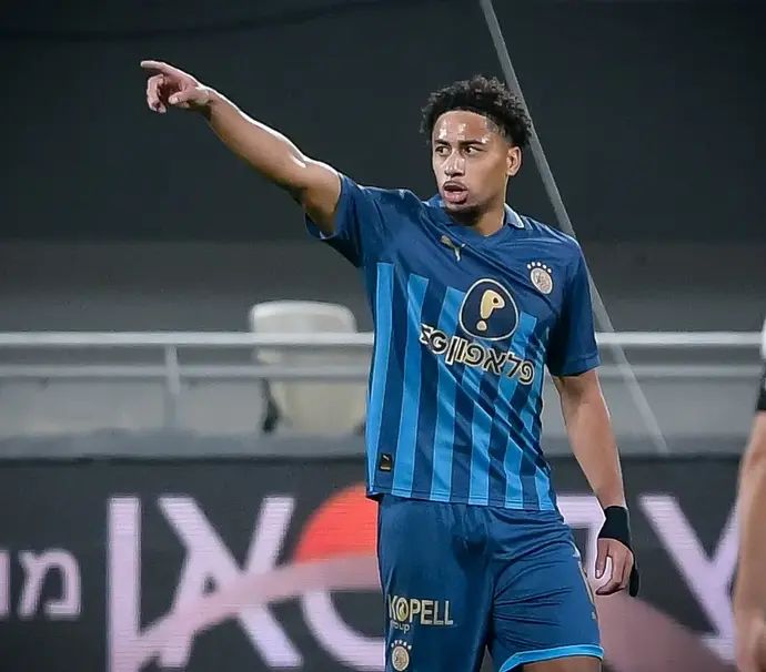 טייריס אסנטה שחקן מכבי תל אביב