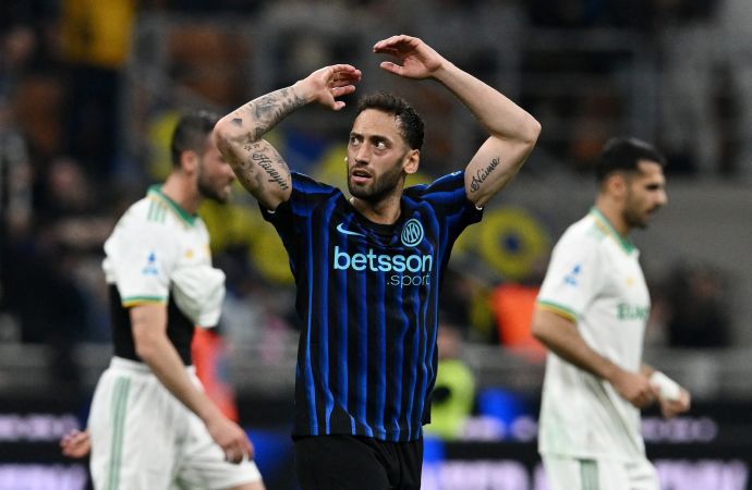 הקאן צ'לחנויולו שחקן אינטר