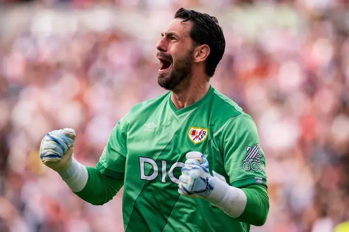 אוגוסטו בטאז'ה שוער ראיו וייקאנו