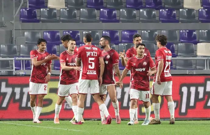 שחקני הפועל באר שבע