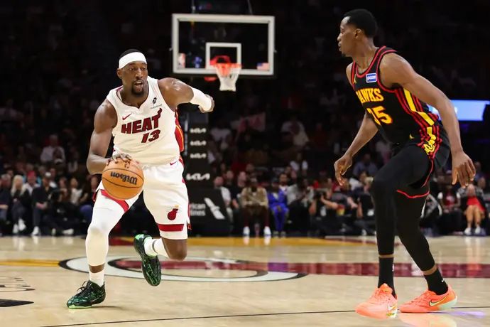 שחקן מיאמי היט באם אדבאיו