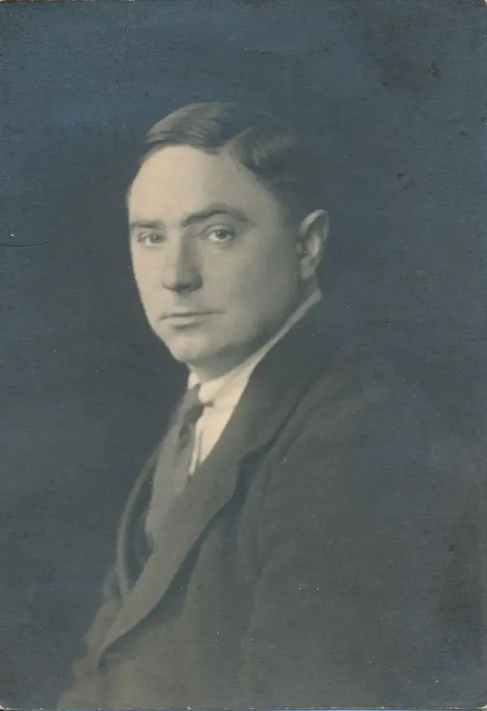 אישטוון טות' - פוטיה