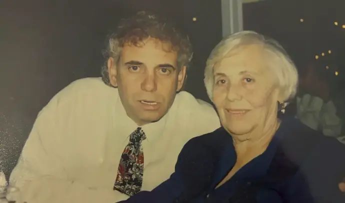 שרינה יחיאל ובנה, חיים יחיאל