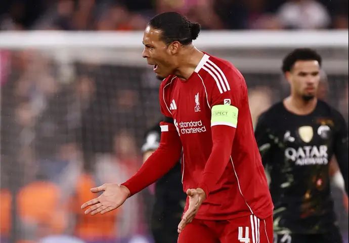 שחקן ליברפול וירג'יל ואן דייק