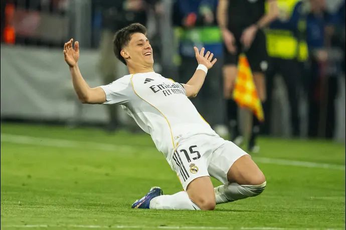 ארדה גולר שחקן ריאל מדריד חוגג מול באיירן מינכן