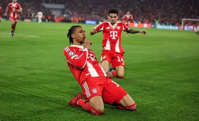 מייקל אוליסה שחקן באיירן מינכן חוגג מול ריאל מדריד