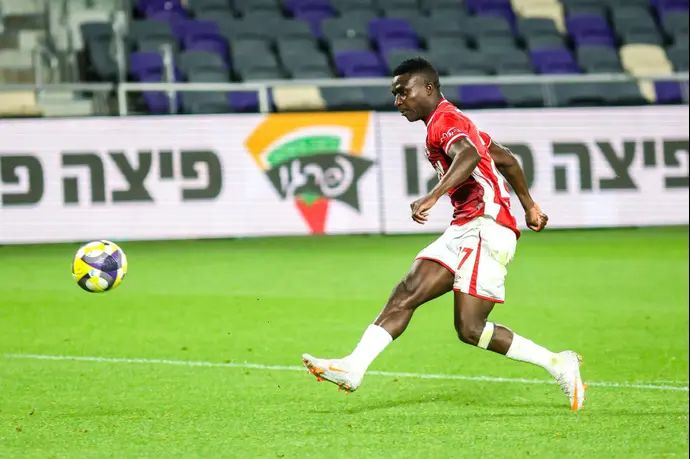 שחקן הפועל באר שבע, קינגס קאנגווה, קובע 1:3 מול מכבי תל אביב