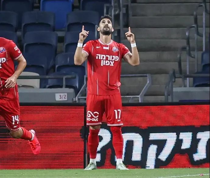 אלון תורג'מן שחקן הפועל חיפה חוגג שער