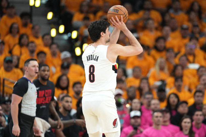 דני אבדיה, שחקן פורטלנד טרייל בלייזרס