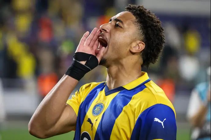 שחקן מכבי תל אביב, טייריס אסנטה