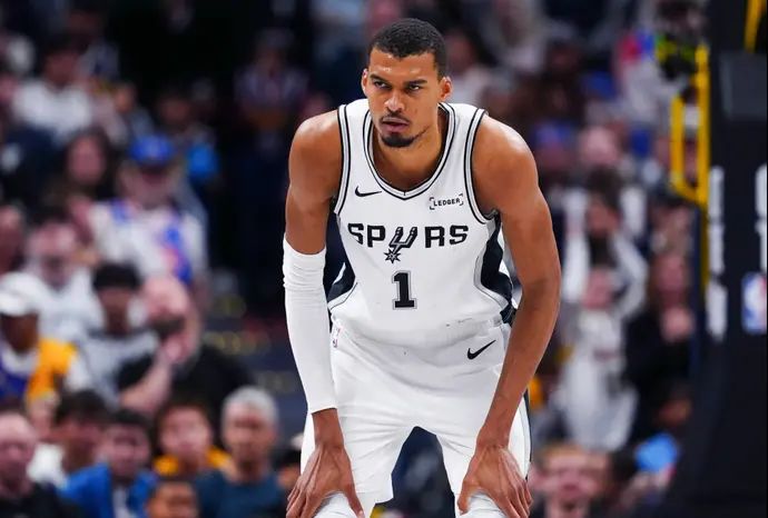 שחקן סן אנטוניו ספרס, ויקטור וומבניאמה