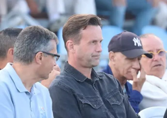 רוני דיילה בטקס יום הזיכרון שערכה מכבי תל אביב