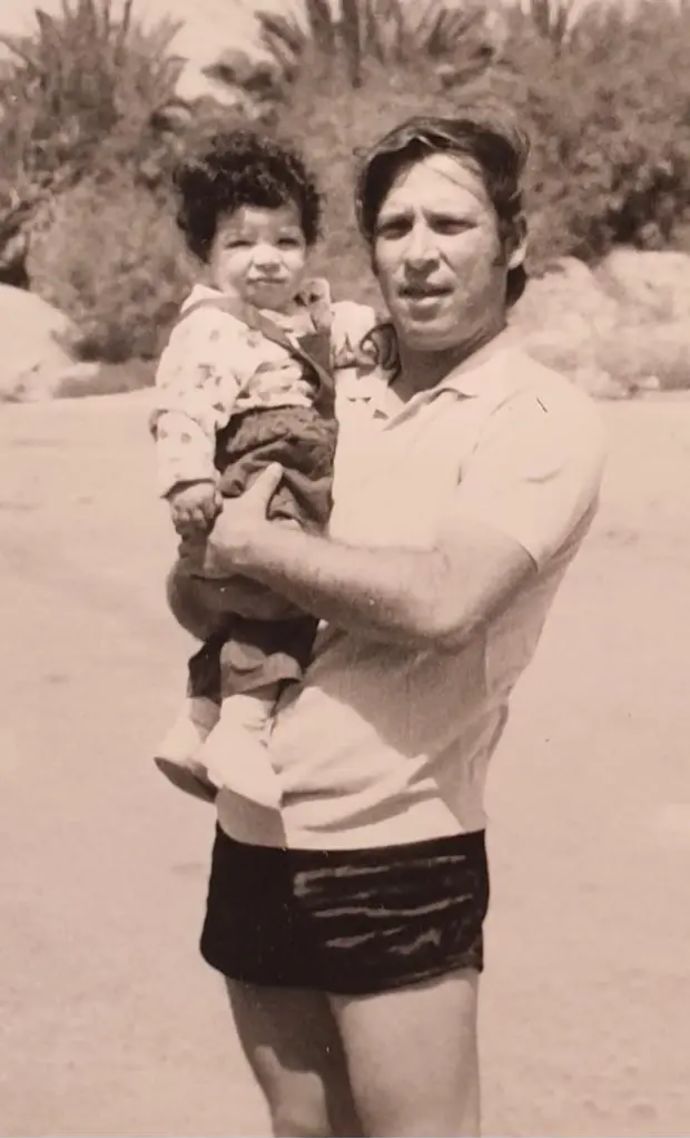 יריב טפר עם אביו משה ז"ל