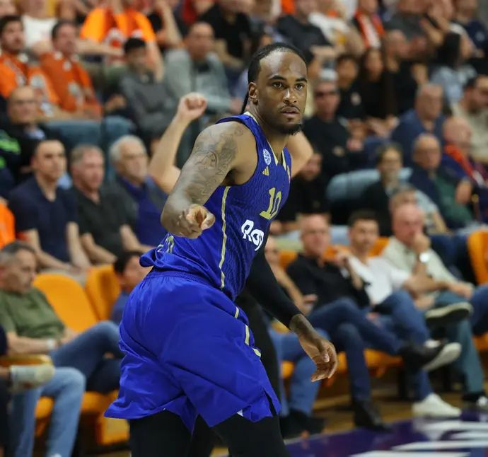 אושיי בריסט, שחקן מכבי תל אביב