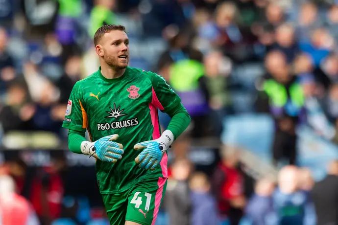 שוער סאות'המפטון, דניאל פרץ