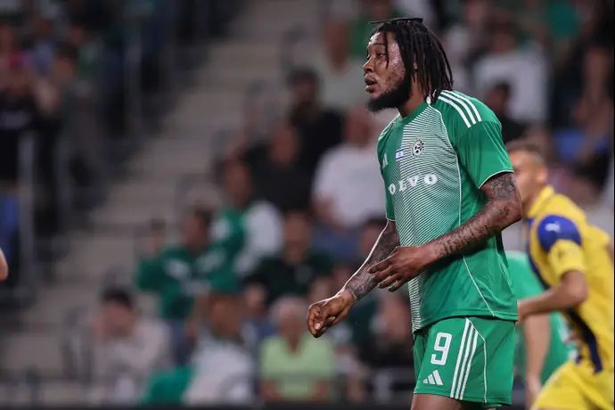 טריבנטה סטיוארט שחקן מכבי חיפה