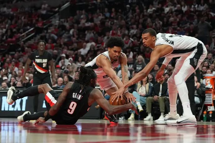 ג'רמי גרנט במשחק של פורטלנד מול סן אנטוניו