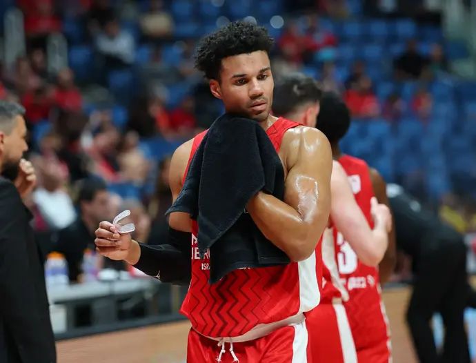 שחקן הפועל ירושלים ג'סטין סמית'