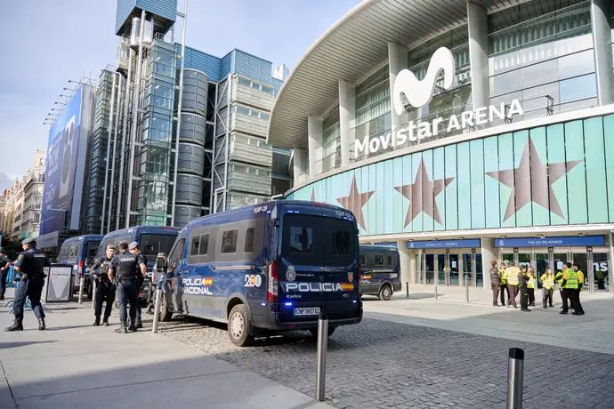 אבטחה מחוץ למשחק של הפועל תל אביב מול ריאל מדריד