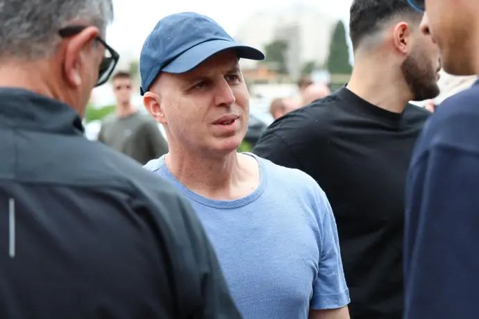 דני פרנקו בהלוויתו של רז אדם ז"ל